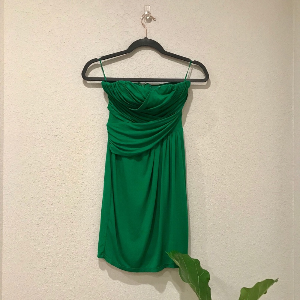 Express Sweatheart Green Strapless Mini Dress